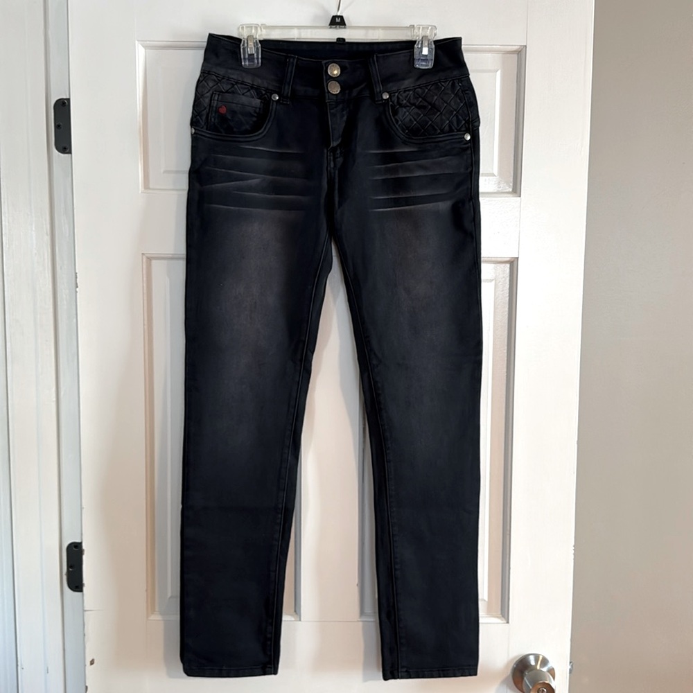 NWOT LOVE JEANS, black size 11
